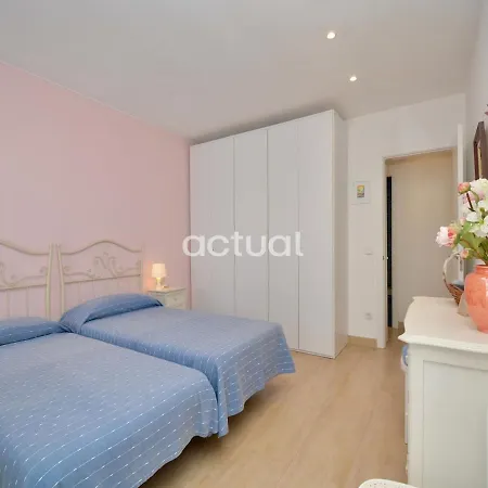 Apartamento Capisa Esc D-6 *