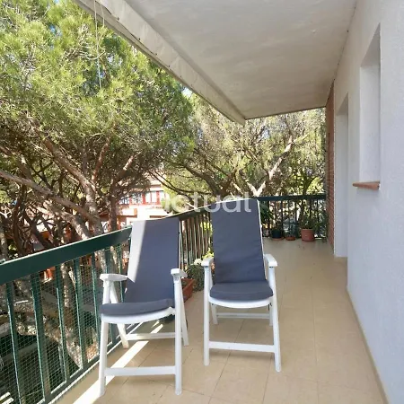 Capisa Esc D-6 Apartment *