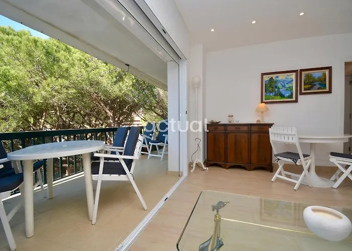 Apartment Capisa Esc D-6 *